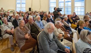 Nagy érdeklődés mellett nyílt meg a XIII. Kortárs Keresztény Ikonográfiai Biennálé