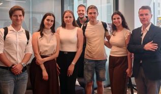 Kecskemétről Londonba, Londonból Kecskemétre: az NJE hallgatói és oktatói Európa egyik legfontosabb innovációs központjában jártak