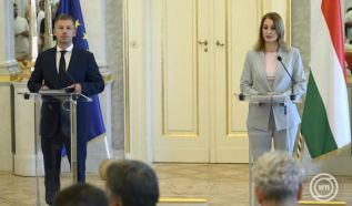 Energiatakarékosság - A Sándor-palotában egyeztettek politikai vezetők