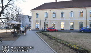 Fiatalkorú rablóbanda került bíróság elé