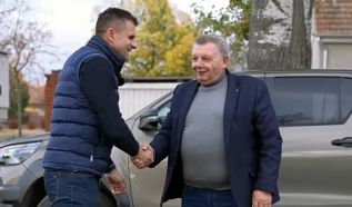 Cseh Tamás Helvécián tájékozódott az útburkolat felújítások helyzetéről