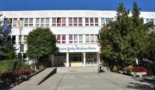 Jótékonysági bált rendez a Kecskeméti Corvin Mátyás Általános Iskola