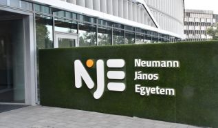 Digitális korszakba lépett a Neumann János Egyetem – Lezárult az átfogó fejlesztés