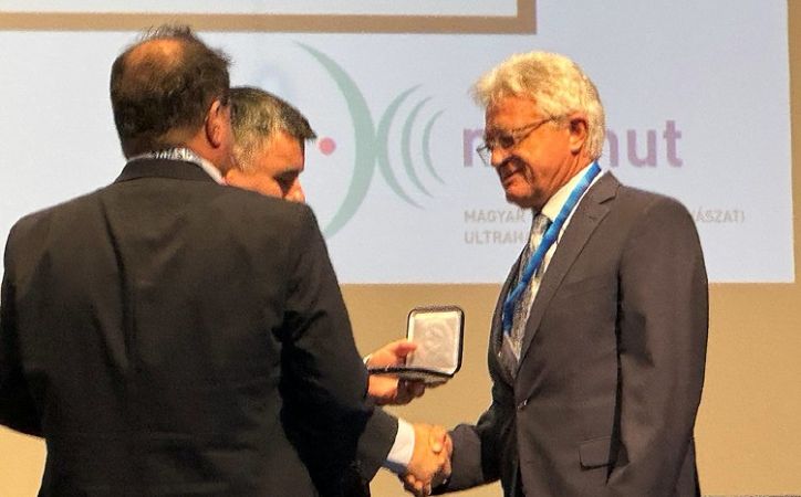 Életműdíj kitüntetésben részesült Dr. Tankó András, a kecskeméti kórház főorvosa