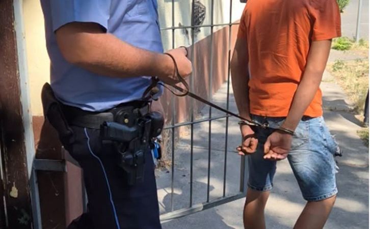 Ismét rendőrkézre került a 15 éves izsáki fiú