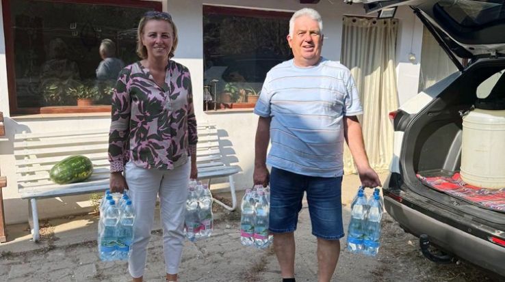 Szemereyné Dr. Pataki Klaudia: Kiszáradt a kút, egy 82 éves asszony maradt ivóvíz nélkül egy tanyán