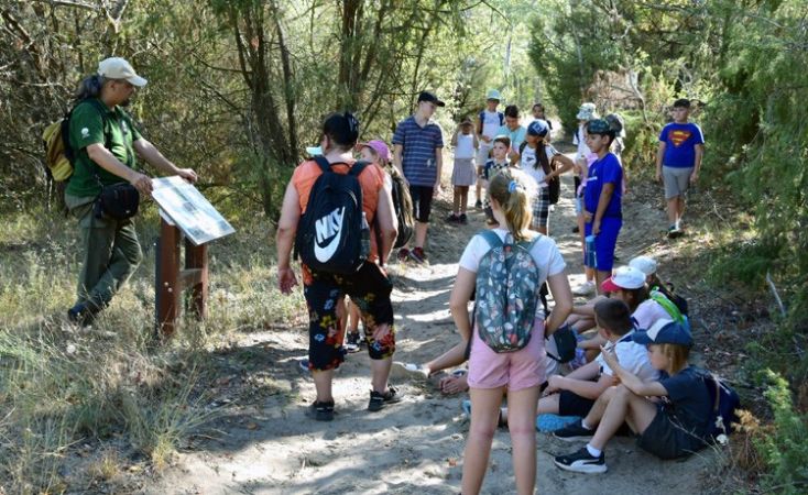 Itt van az ősz: Megkezdődött a tanév a Naprózsa Erdei Iskolában