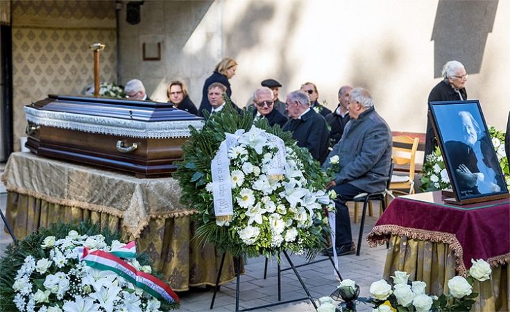 Utolsó útjára kísérték Buda Ferenc Kossuth-díjas költőt