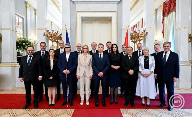 Megalakult a Tisza-kormány