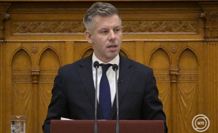 Magyar Péter: Magyarország újjáépítésének költségvetés lesz a jövő évi büdzsé