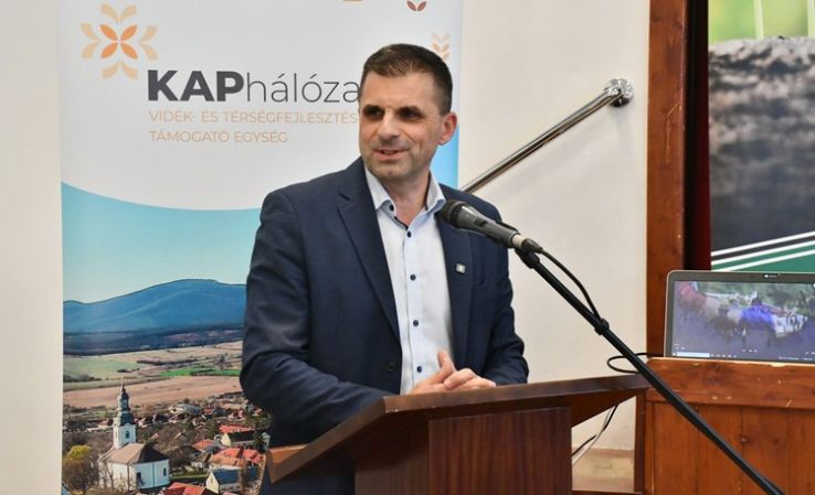 Sikeres gazdafórumot rendeztek Helvécián a Petőfi Sándor Művelődési Házban
