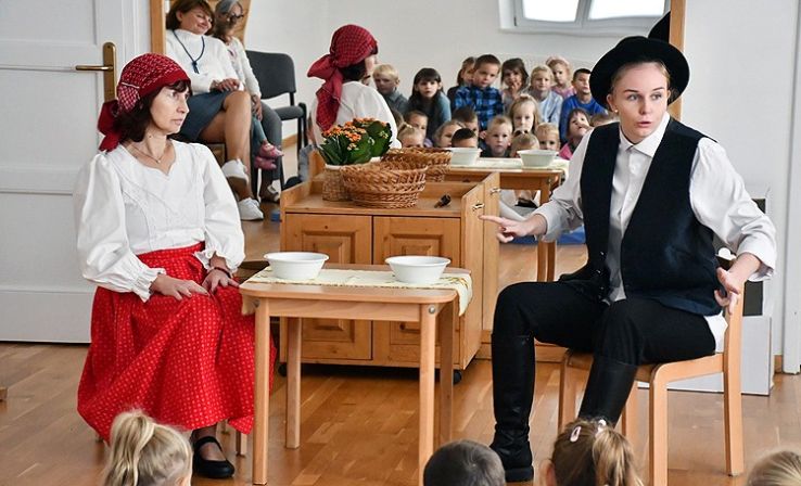 A Magyar Népmese Napja a Kecskeméti Református Pálmácska és a Munkácsy Mihály Utcai Óvodában
