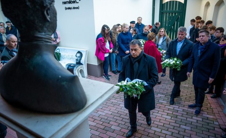 Méltó Tisztelgés: Katona József Születésének Évfordulóján Emlékeztek Kecskeméten