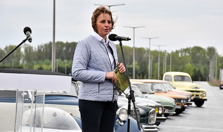 Felavatták Kecskeméten a Wilhelm Maybach utcát
