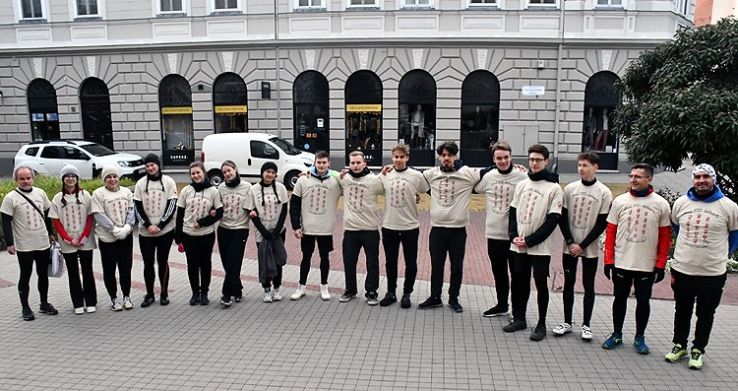 Elindultak a refisek kerékpárral Aradra
