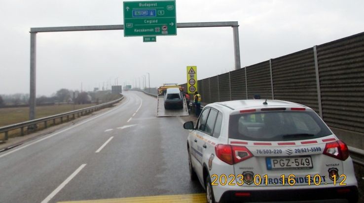 Újabb roncsautókat szállított el a Városrendészet Kecskeméten