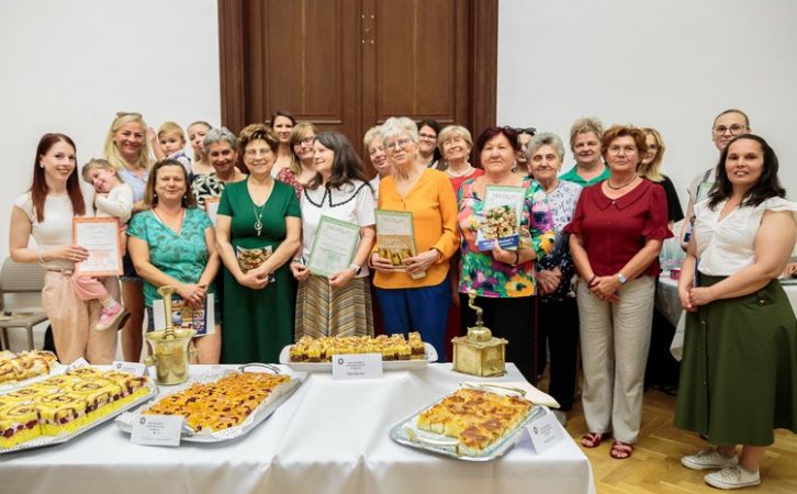 Édes és sós csodák a városházán – Ismét megrendezték a kecskeméti süteménysütő versenyt