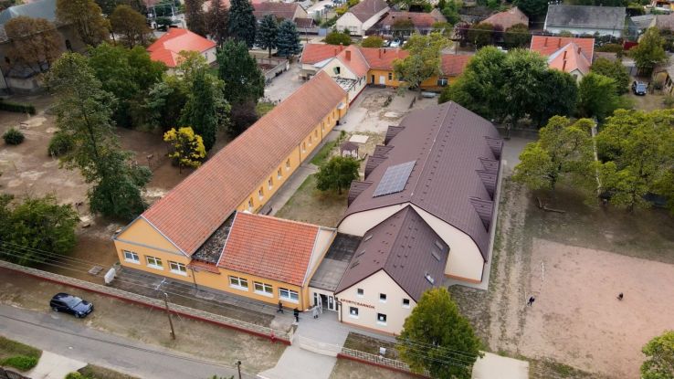 Borota sportcsarnoka is megújult a TOP Plusznak köszönhetően