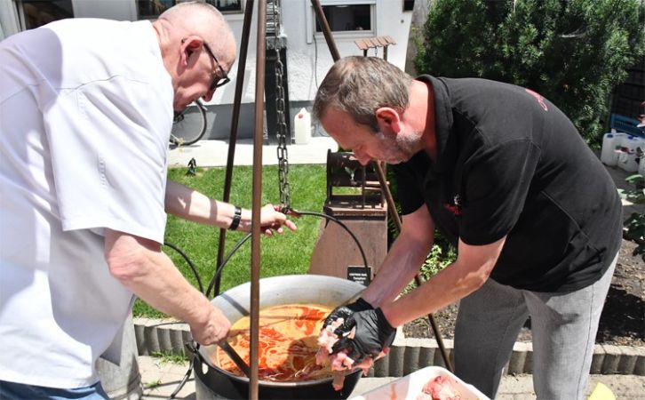 Algyői halászlé a Wojtylában