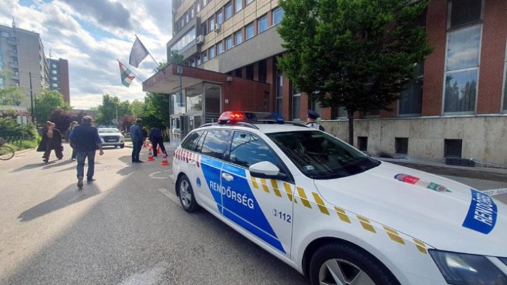 Fel akarta gyújtani a kormányhivatalt egy leszázalékolását intéző férfi