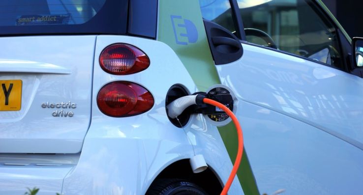 Melyik elektromos autó töltő lesz az igazi?