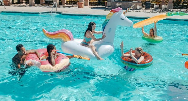 Hogyan készüljünk fel tudatosan a családi strandolásra?