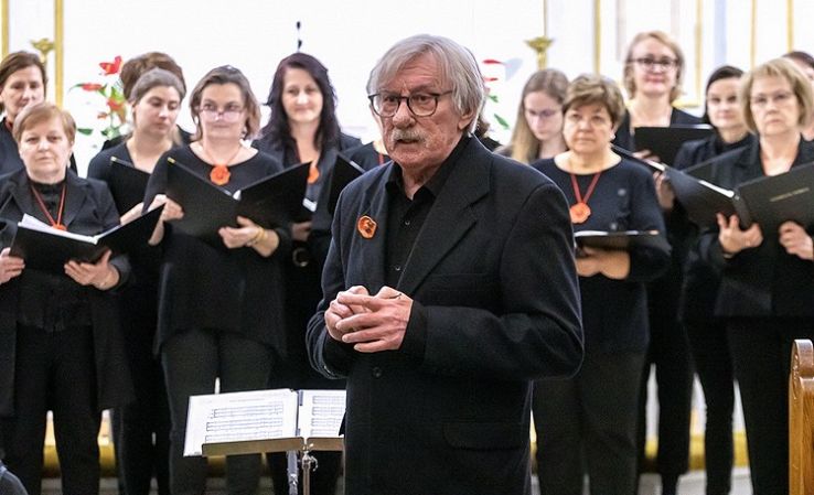 Ápolók napi hangversenyre készül a Medrigál kórus