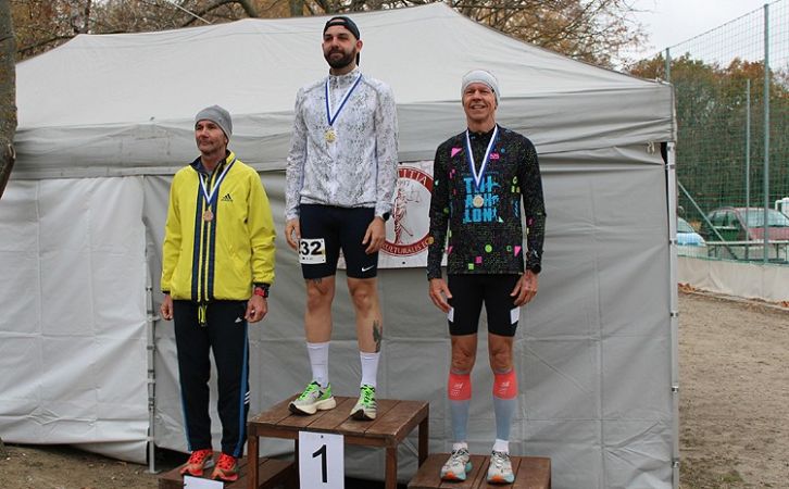 Az év utolsó ultraversenye a kitartás ünnepe volt