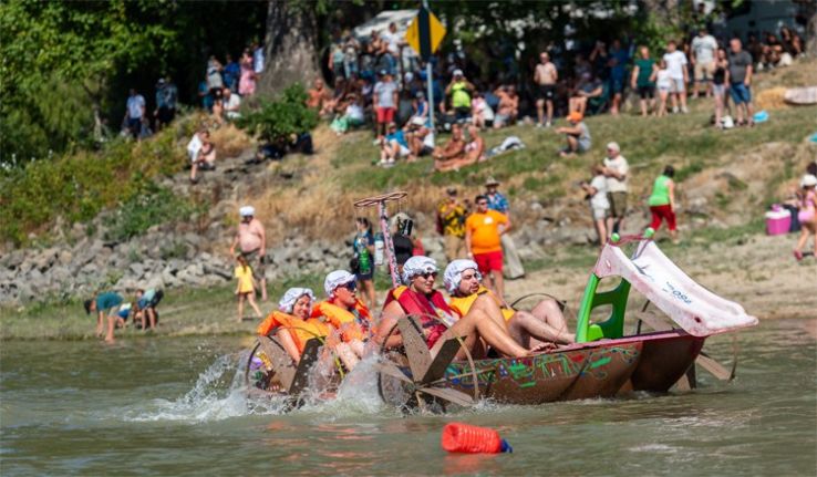 Újra őrültködnek a Dunán! Indul a lehetetlen dunai flúgos futam!