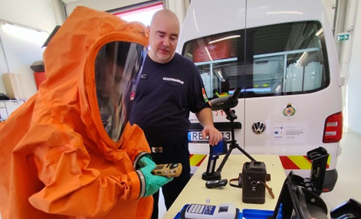 Közösségi szolgálat a laktanyákban: 33 diák tanulja a katasztrófavédelem alapjait Kecskeméten és Kiskunfélegyházán