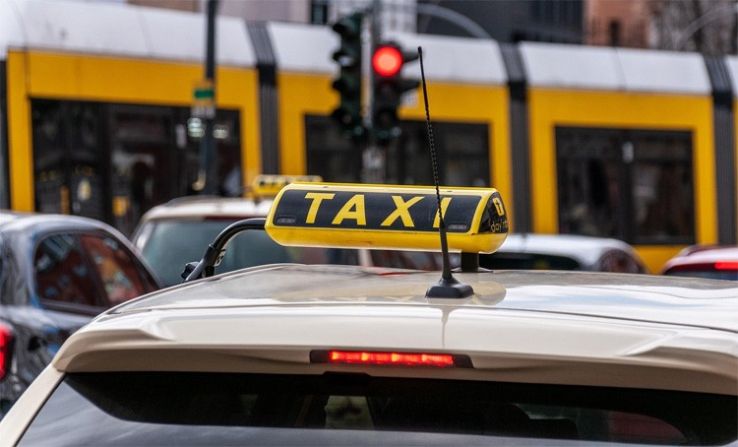 Taxisra támadt egy agresszív utas Kecskeméten