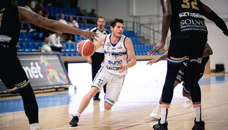 Szombaton Oroszlányban folytatódik a pontvadászat