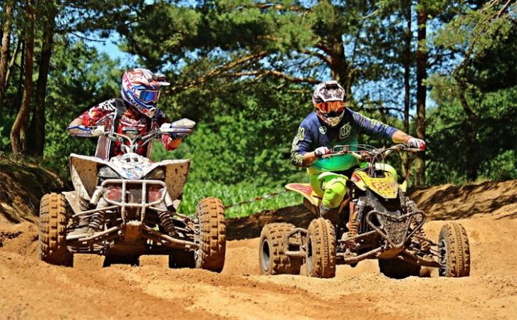 A gyerek quad élménye: mitől válik különlegessé a négy kerék?