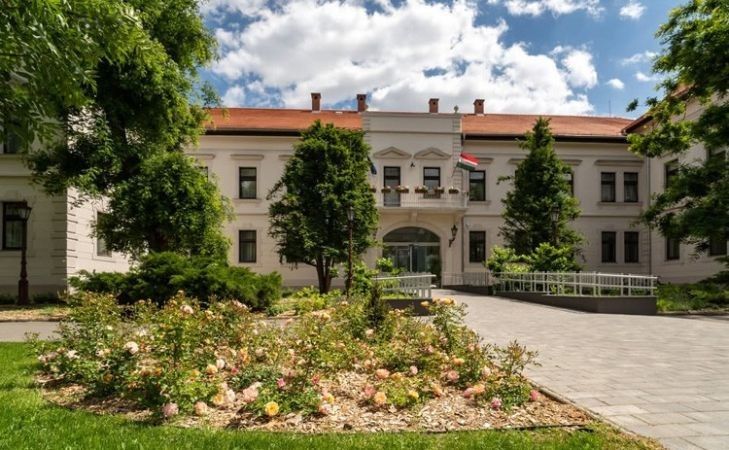 Iparkamara: A munkaerő megtartásáról tanácskoztak a kecskeméti szakmai rendezvényen