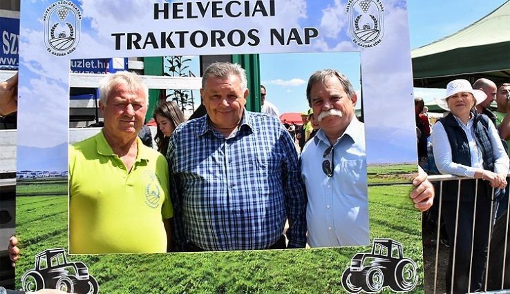 Május 9. szombat legnagyobb durranása: Helvéciai Traktoros Nap