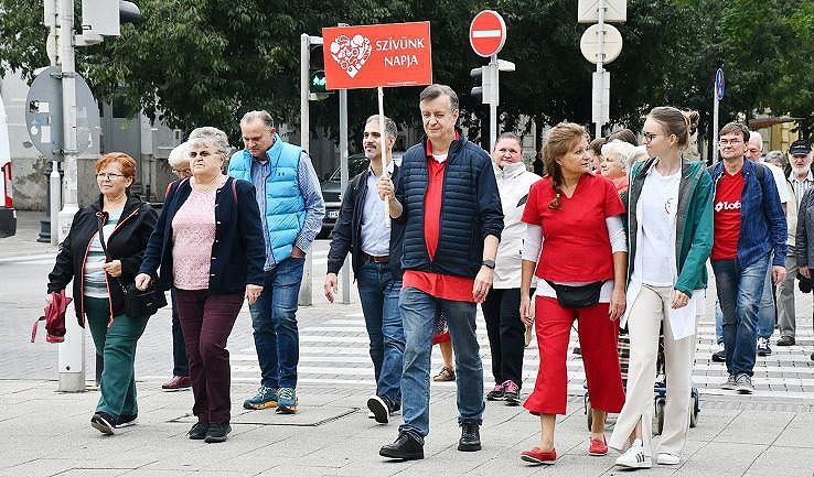 Szívünk Napja – Ingyenes egészségnap Kecskemét főterén