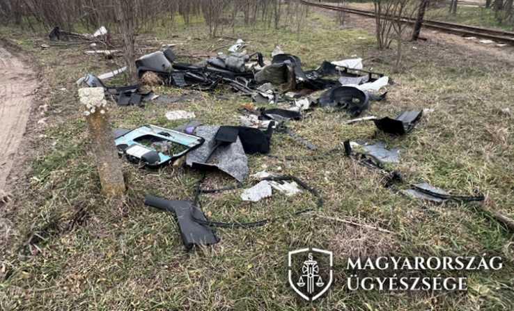 Veszélyes hulladék szabálytalan tárolása miatt kell bíróságon felelniük