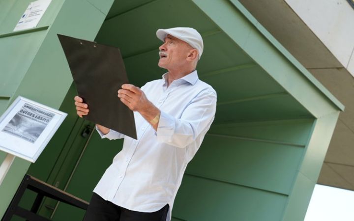 Öveges lászló mosolyszigetországa a Zamárdi ZAM ART kultúrbuborékban