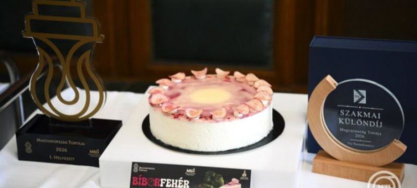 A Bíborfehér lett idén Magyarország tortája, a Pilisi Pityókás pedig a Szent István-napi kenyér