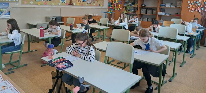 Harmincadik alkalommal rendezték meg a Városi Helyesíró Versenyt a Béke Általános Iskolában