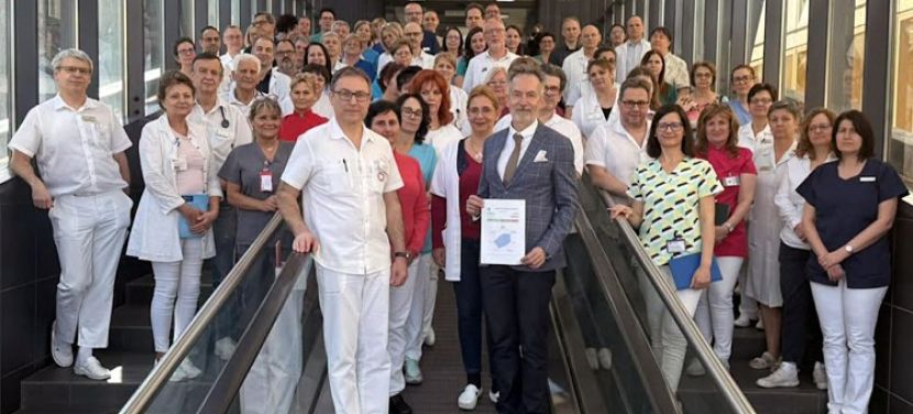 Kiemelkedő eredmény: országos második helyen végzett a Bács-Kiskun Vármegyei Oktatókórház