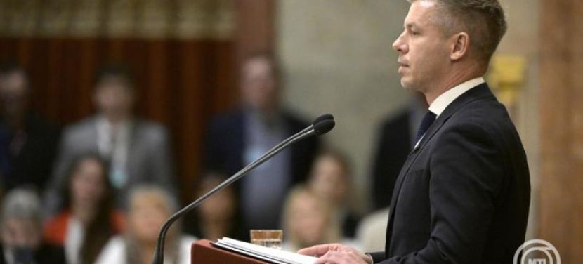 Magyar Péter: kivezetik az árrésstop intézményét