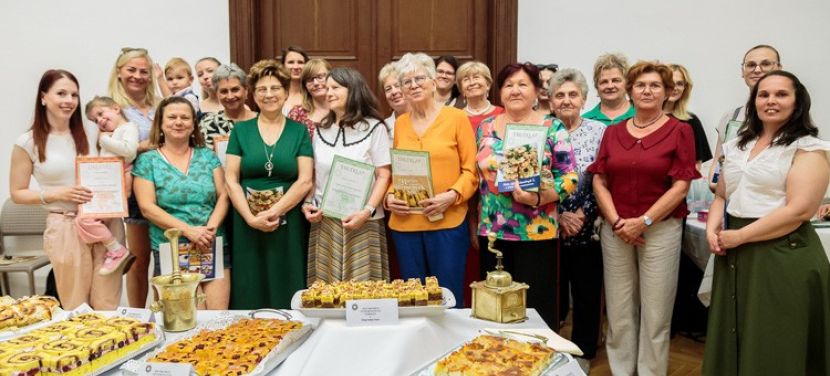 Édes és sós csodák a városházán – Ismét megrendezték a kecskeméti süteménysütő versenyt