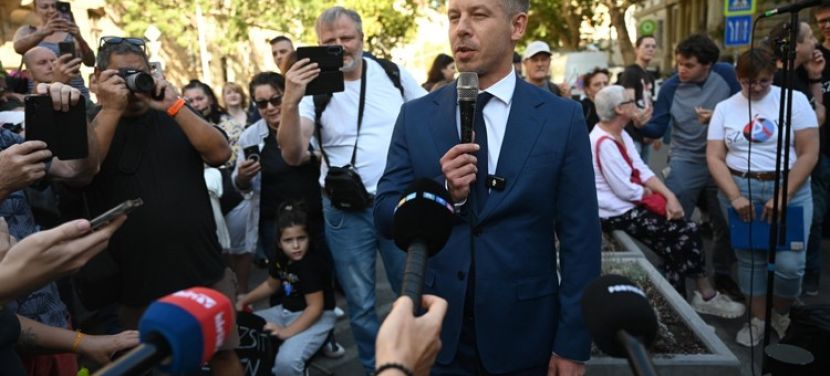 Szociális érdekképviseletek: nem történt előrelépés a béremelés ütemezése ügyében