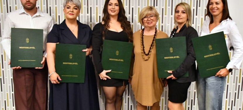 Mestereket avattak és tehetséges diákokat köszöntöttek a vármegyei iparkamara küldöttgyűlésén