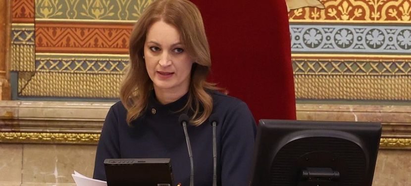 A parlamenti balhék után elnézést kért az országtól Forsthoffer Ágnes: „...nem voltak méltóak...”