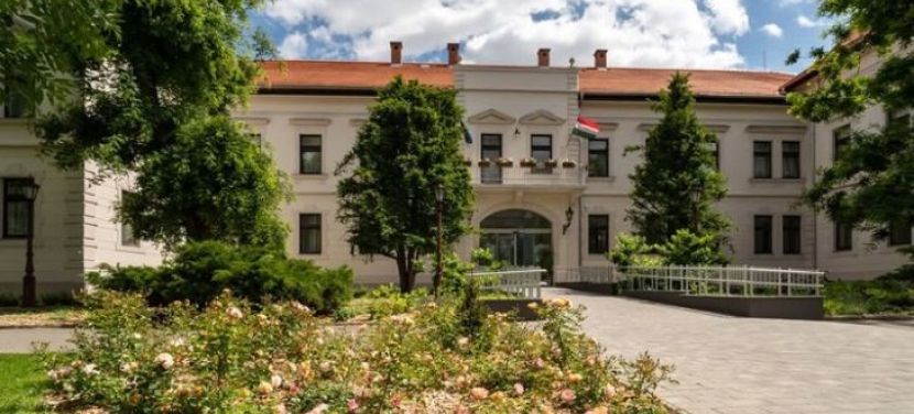 Iparkamara: A munkaerő megtartásáról tanácskoztak a kecskeméti szakmai rendezvényen