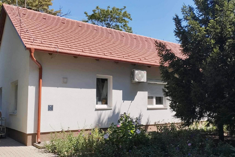 m0806ovi.jpg